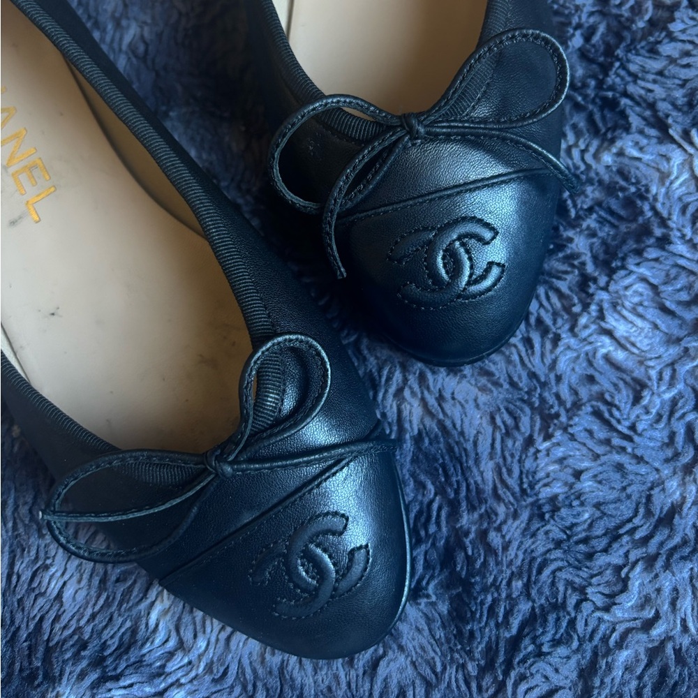 CHANEL Ballet Flats